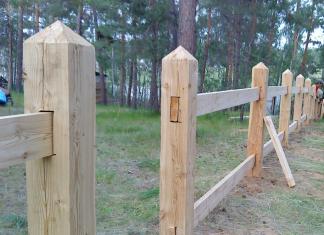 Как установить деревянный столб в землю: выбор и подготовка материала